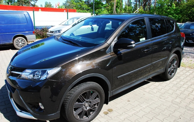 Toyota RAV4 cena 87820 przebieg: 98000, rok produkcji 2015 z Bobolice małe 781